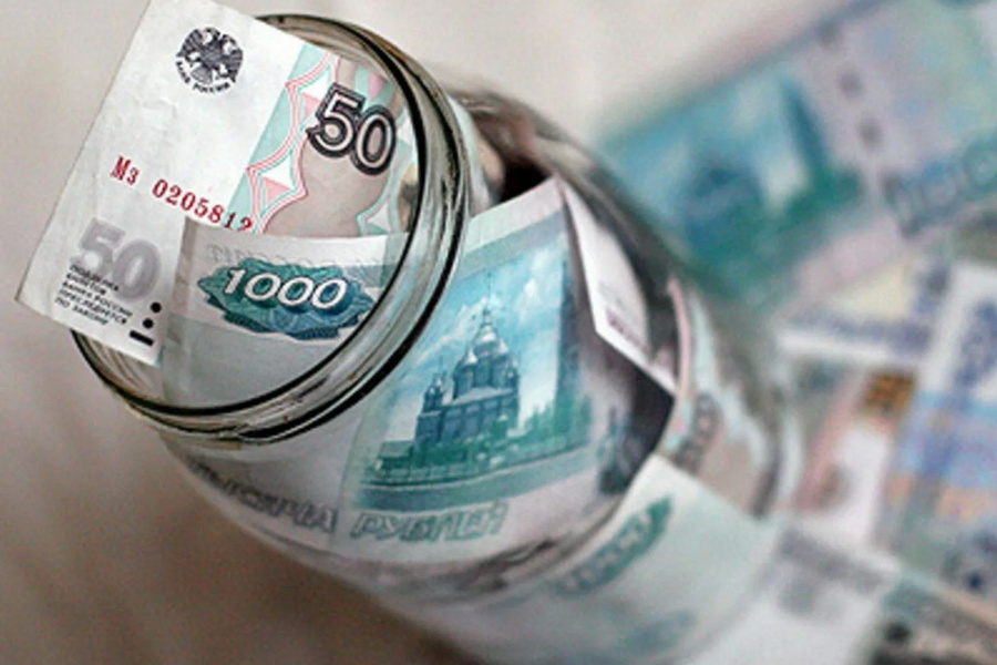 На что копят деньги россияне