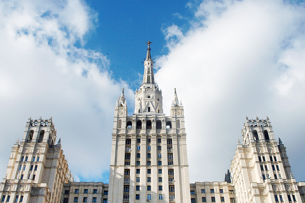 Жадные деляги создают проблемы жильцам и удобства для террористов