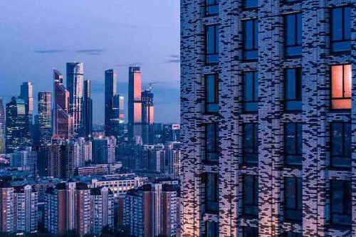 Москва: грустные размышления у медной таблички
