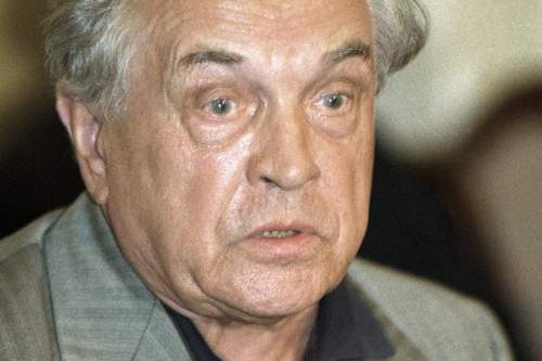 Александр Зиновьев о вечно текущей ситуации в России. И нет ей конца...