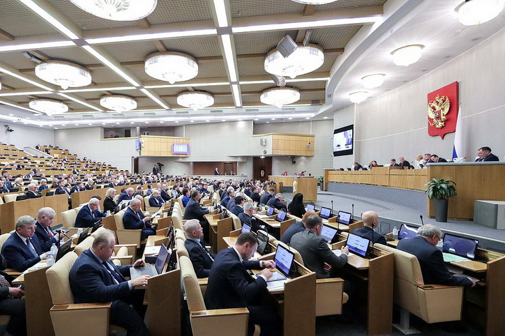 Дума рассмотрела закон о защите русского языка