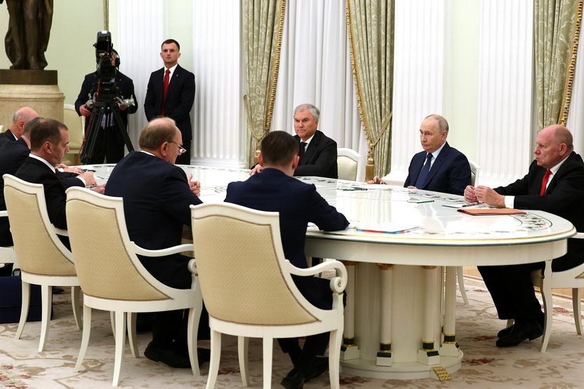 Встреча Президента с руководством политических партий