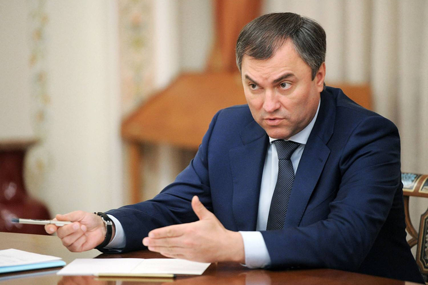 Володин о том, что "на дурака не нужен нож, ему с три короба соврешь - и делай с ним, что хошь"