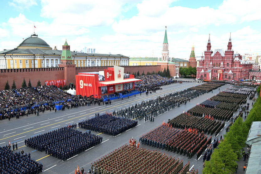 В Москве прошел военный парад