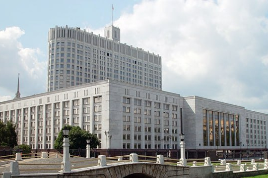 Названы отрасли, нуждающиеся в господдержке